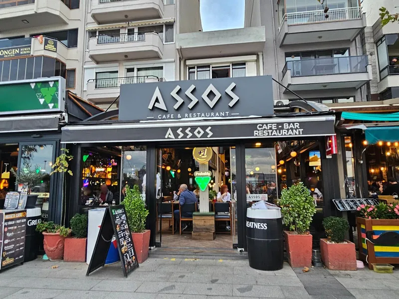 Assos Cafe