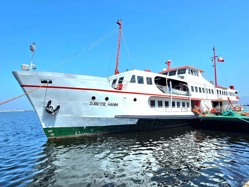 Zübeyde Hanım Museum Ship