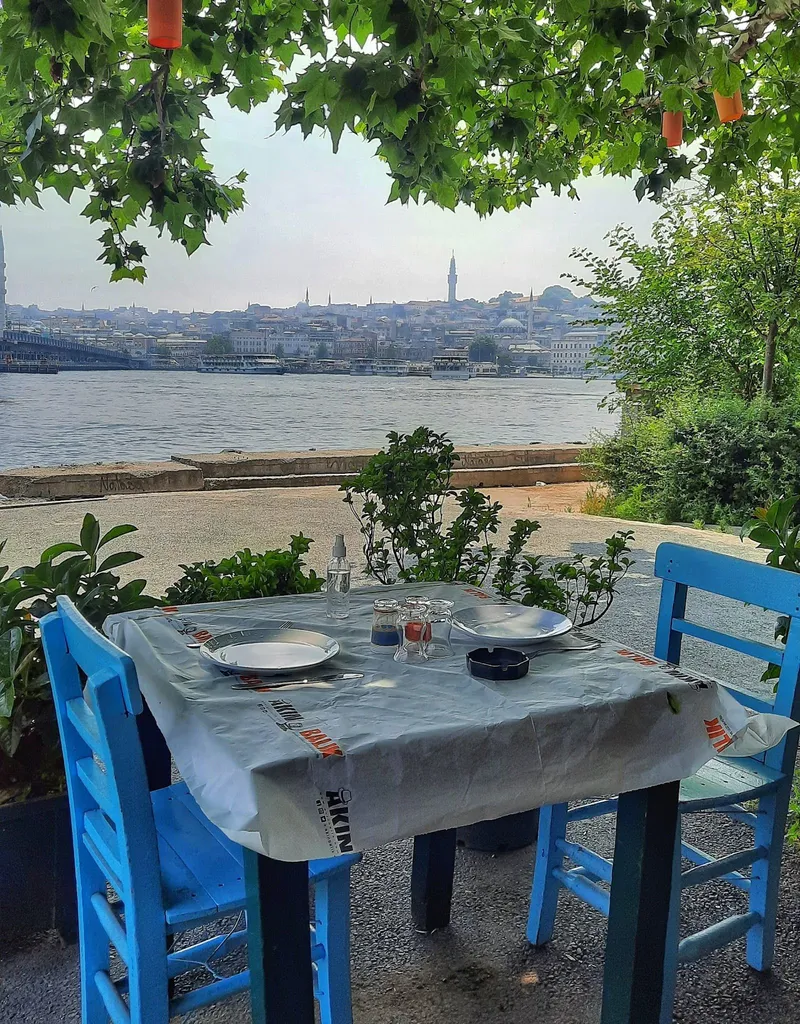 Akin Balik (Karakoy Fish)
