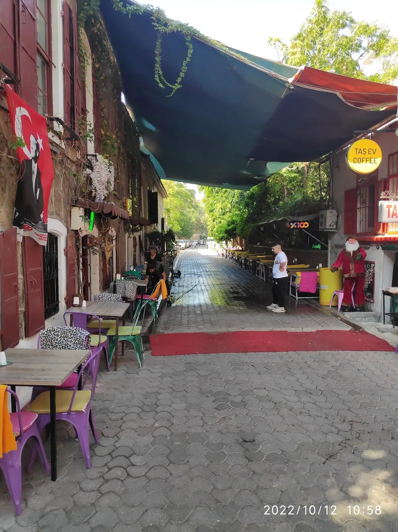 Taş Kahve