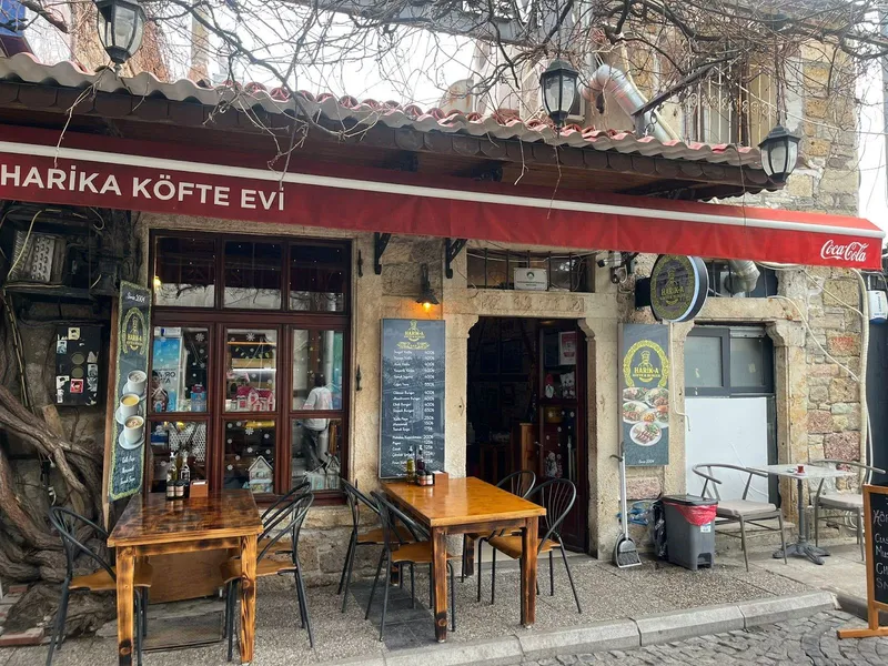 Harika Köfte Evi