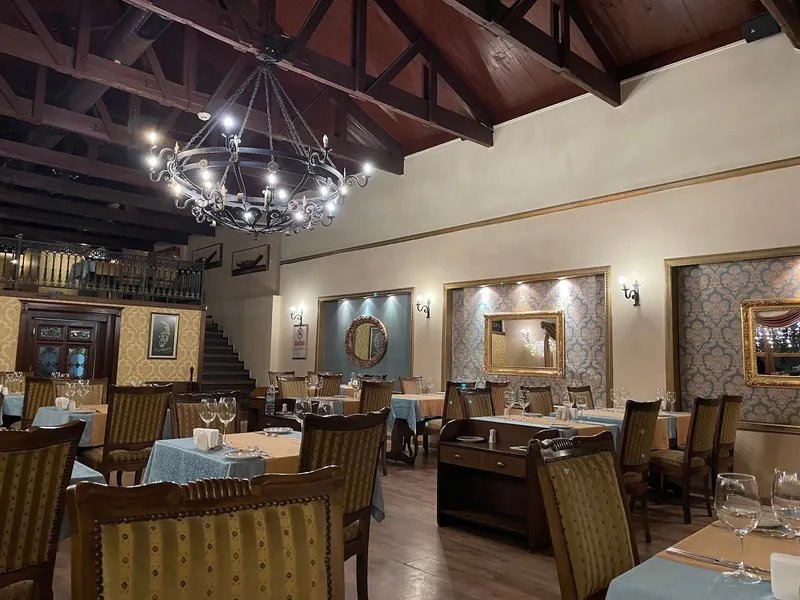 Asansör Restoran