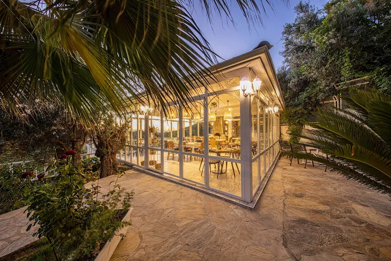 Mountain Lodge