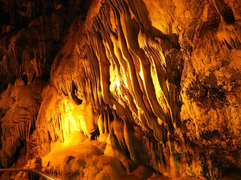 Bulak Mencilis Mağarası