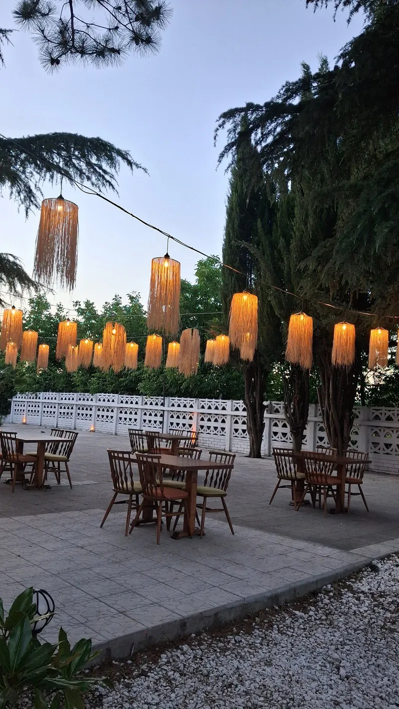 Köşk Cafe & Restaurant