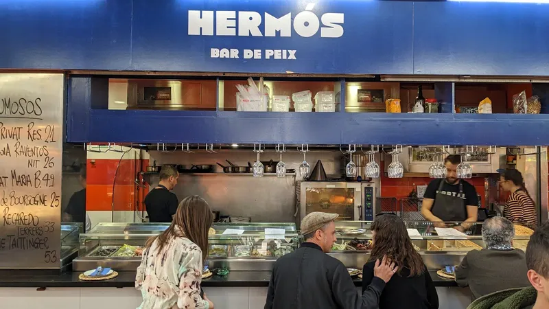Hermós, bar de peix