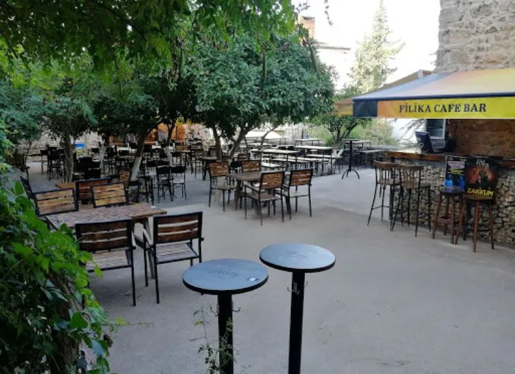 Filika Cafe-Bar