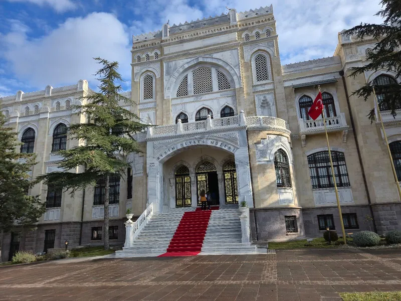 Painting and Sculpture Museum