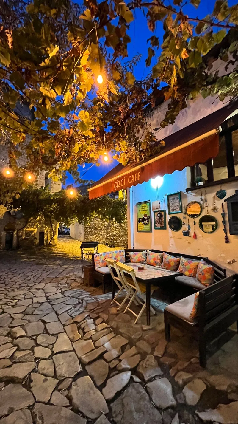 Çızgi Cafe