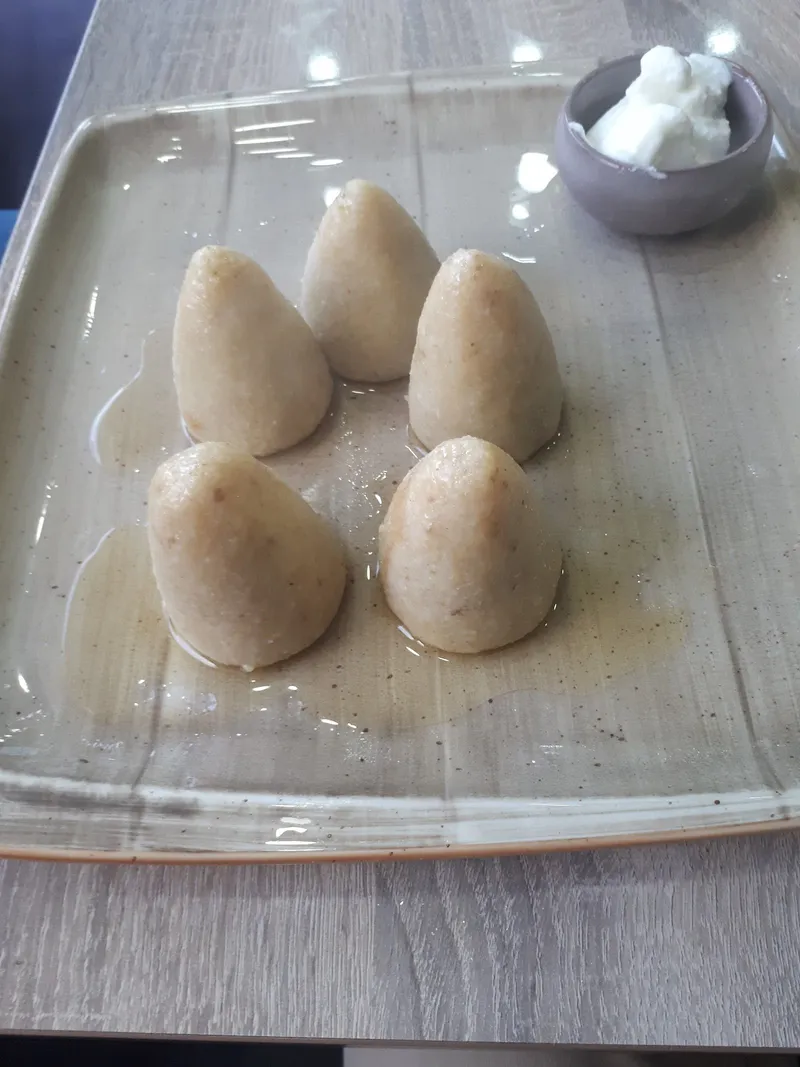 Sema Hanımın Yeri