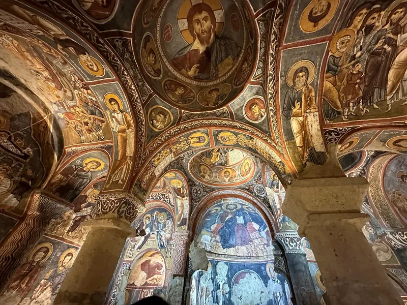 Saklı Kilise