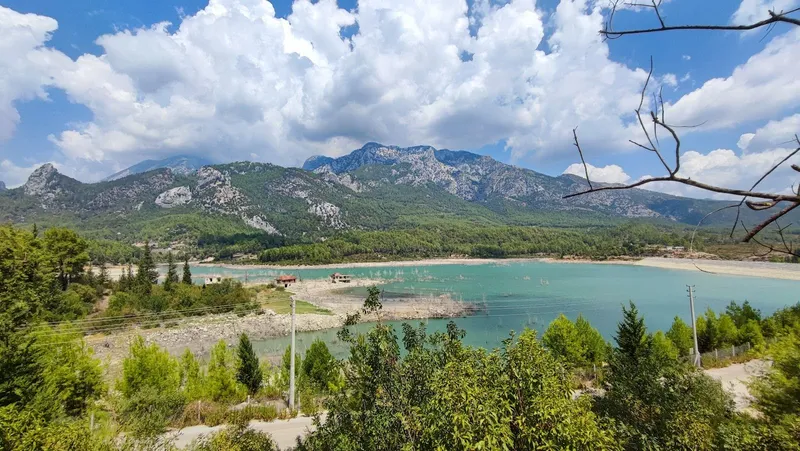 Akbaş Göleti