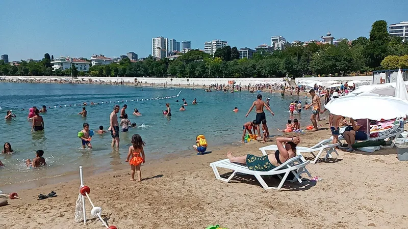 Caddebostan Beach