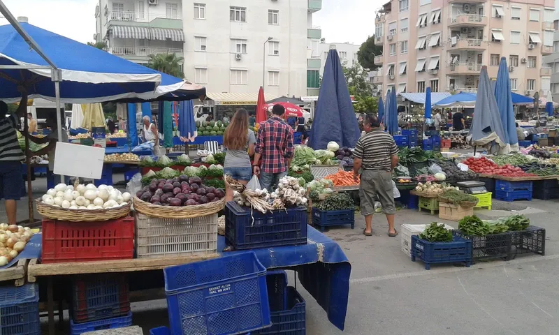 Perşembe Semt Açık Pazar Yeri