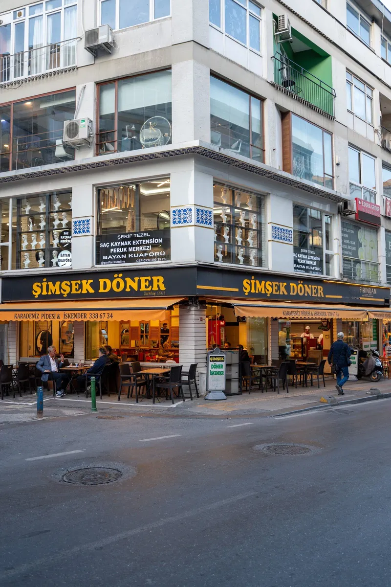 Şimşek Döner