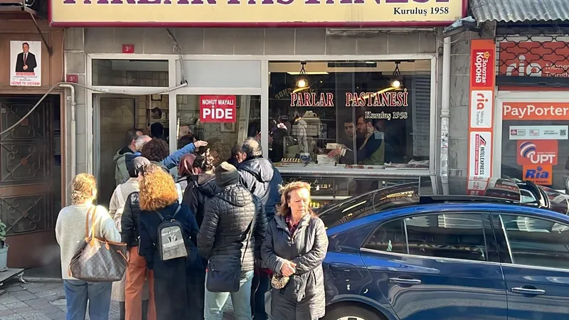 Parlar Pastanesi