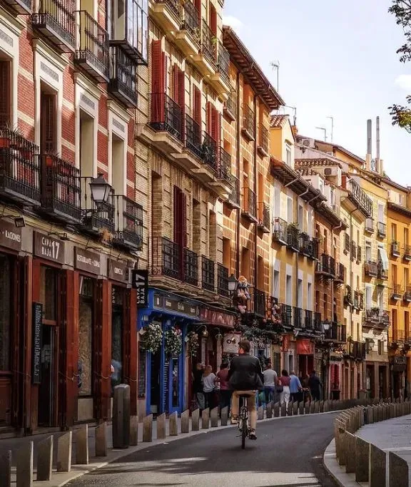Calle de la Cava Baja