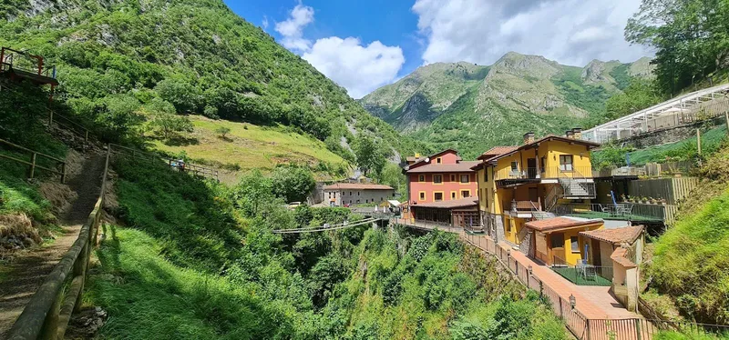 Hotel Garganta del Cares