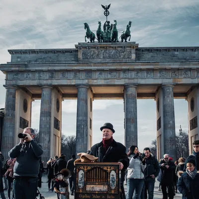 Goddess in Copper Jacket: Brandenburg Gate 2